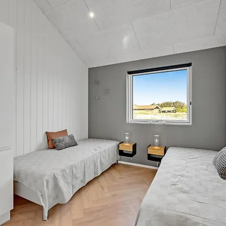 Feriehus Awesome In Harboore With Kitchen *