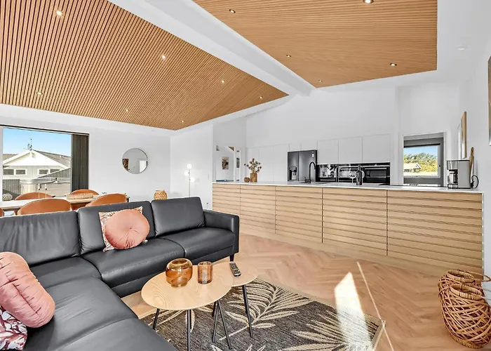 Awesome In Harboore With Kitchen Сasa de vacaciones