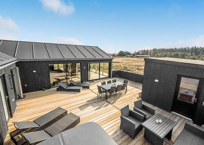 Awesome In Harboore With Kitchen * Harboør